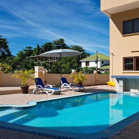 Stone Self Catering Apartment Grand Anse  Kültér fotó