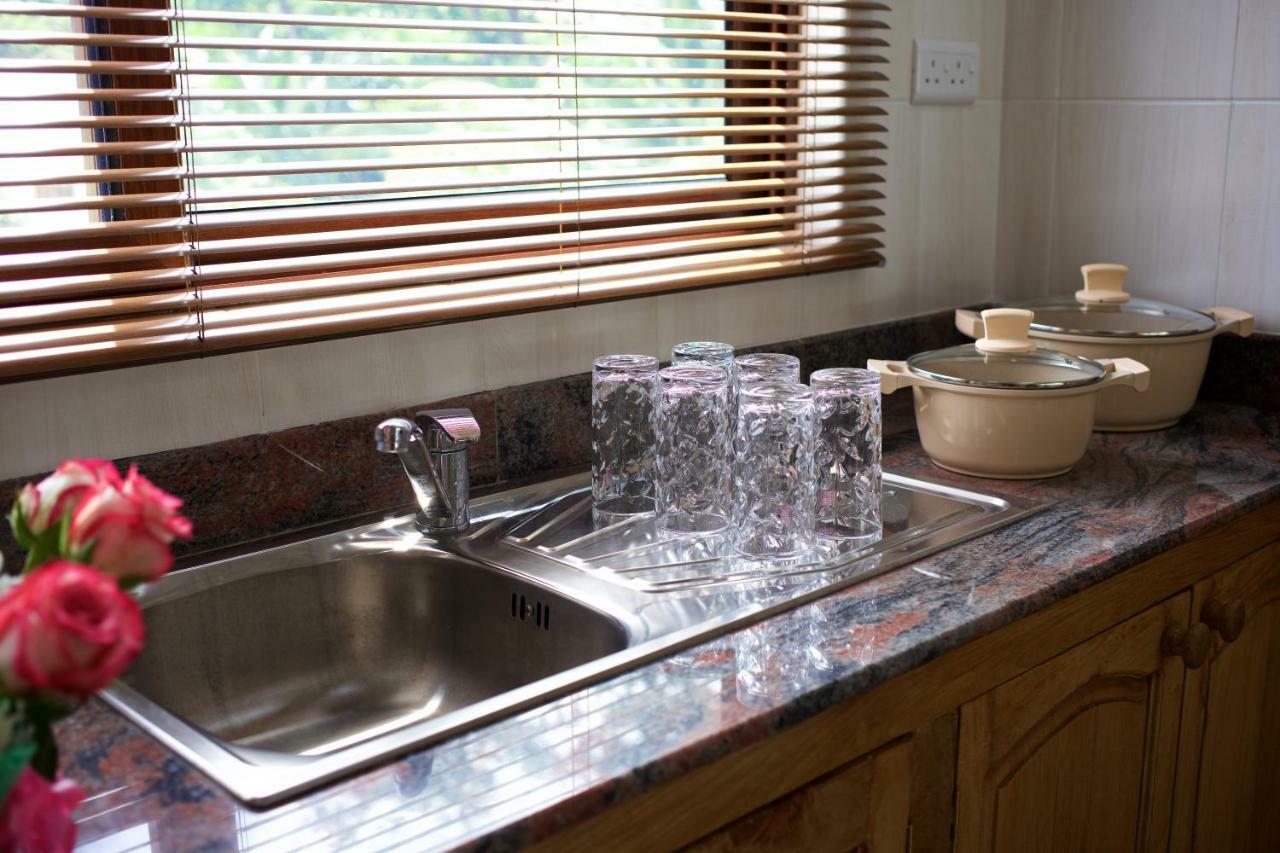 Stone Self Catering Apartment Grand Anse  Kültér fotó