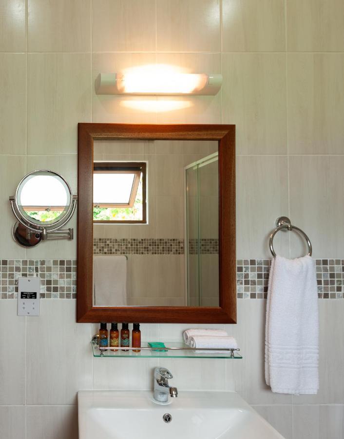 Stone Self Catering Apartment Grand Anse  Kültér fotó